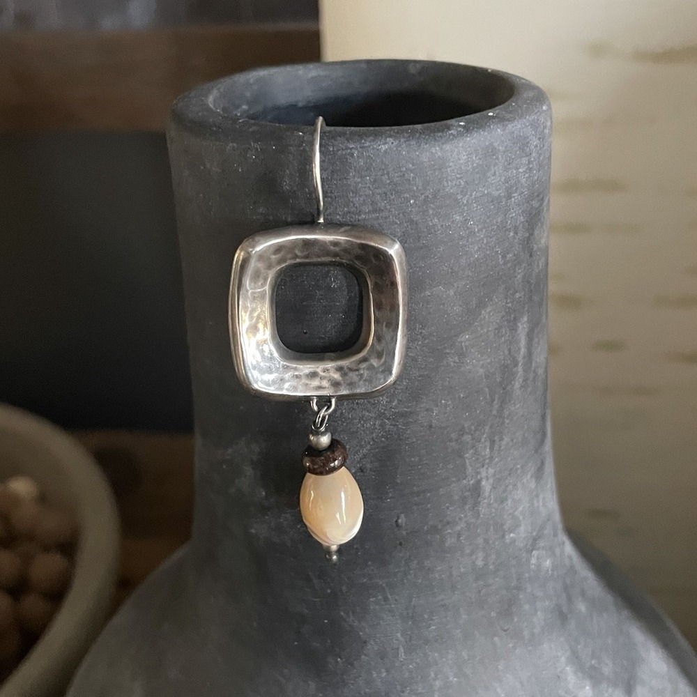 SILPADA W1518 Hammered Oxidized .925 Sterling Silver Bronzite SINGLE Earring